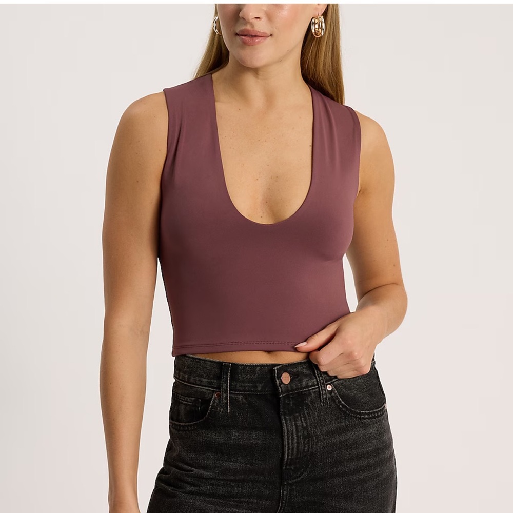 Express Body Contour Crop top